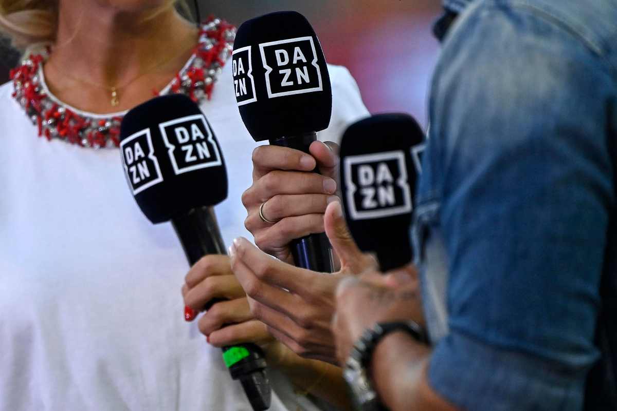 DAZN vs Napoli è scontro totale con DeLa