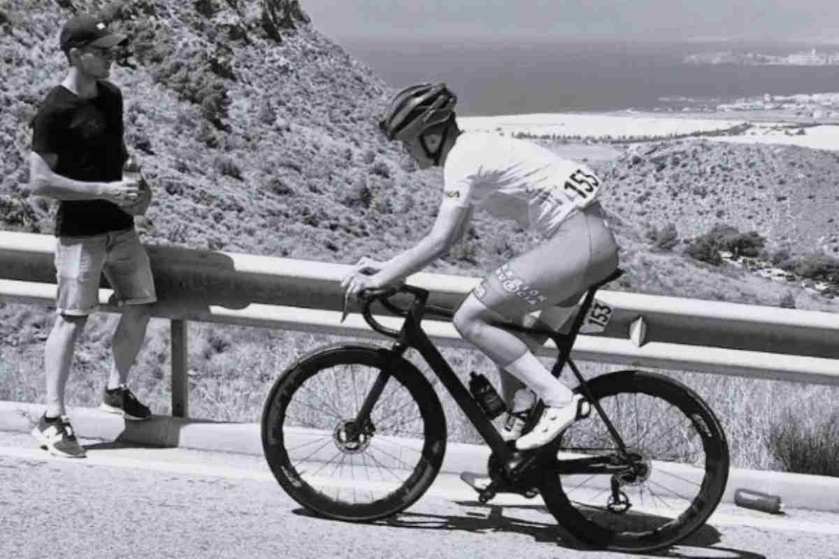 Juna Pujalte è morto a soli 18 anni durante un allenamento: che tragedia (Facebook@Federacion Ciclismo Region de Murcia)