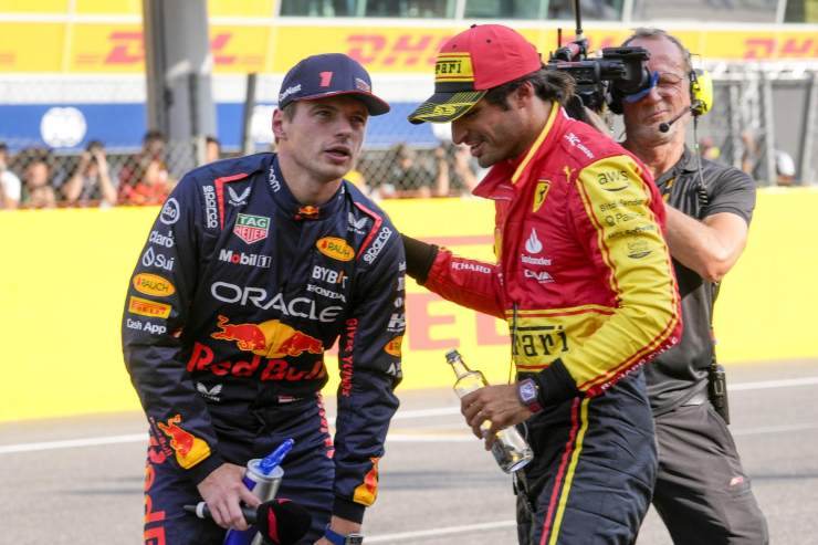 Sainz, che vendetta: potrebbe firmare col grande nemico