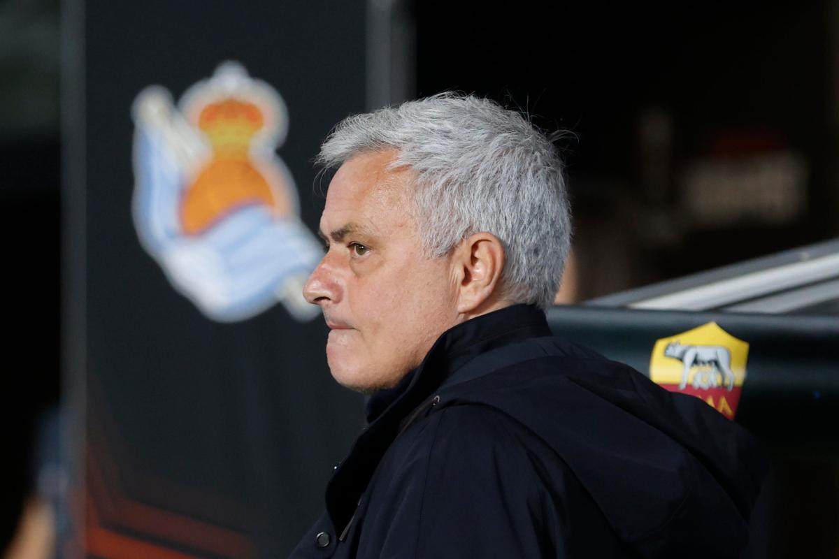 José Mourinho in lacrime